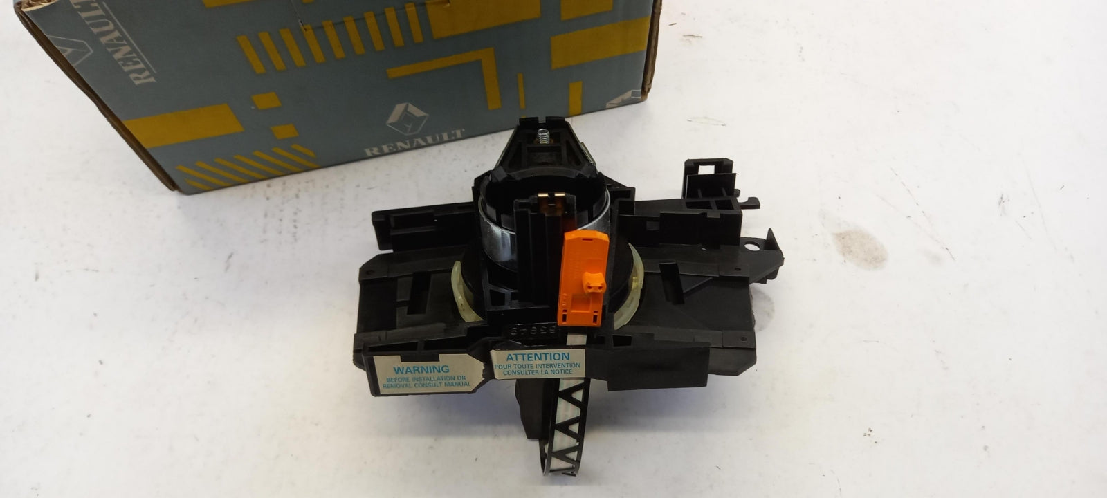 Original OE RENAULT Halter 7701045276