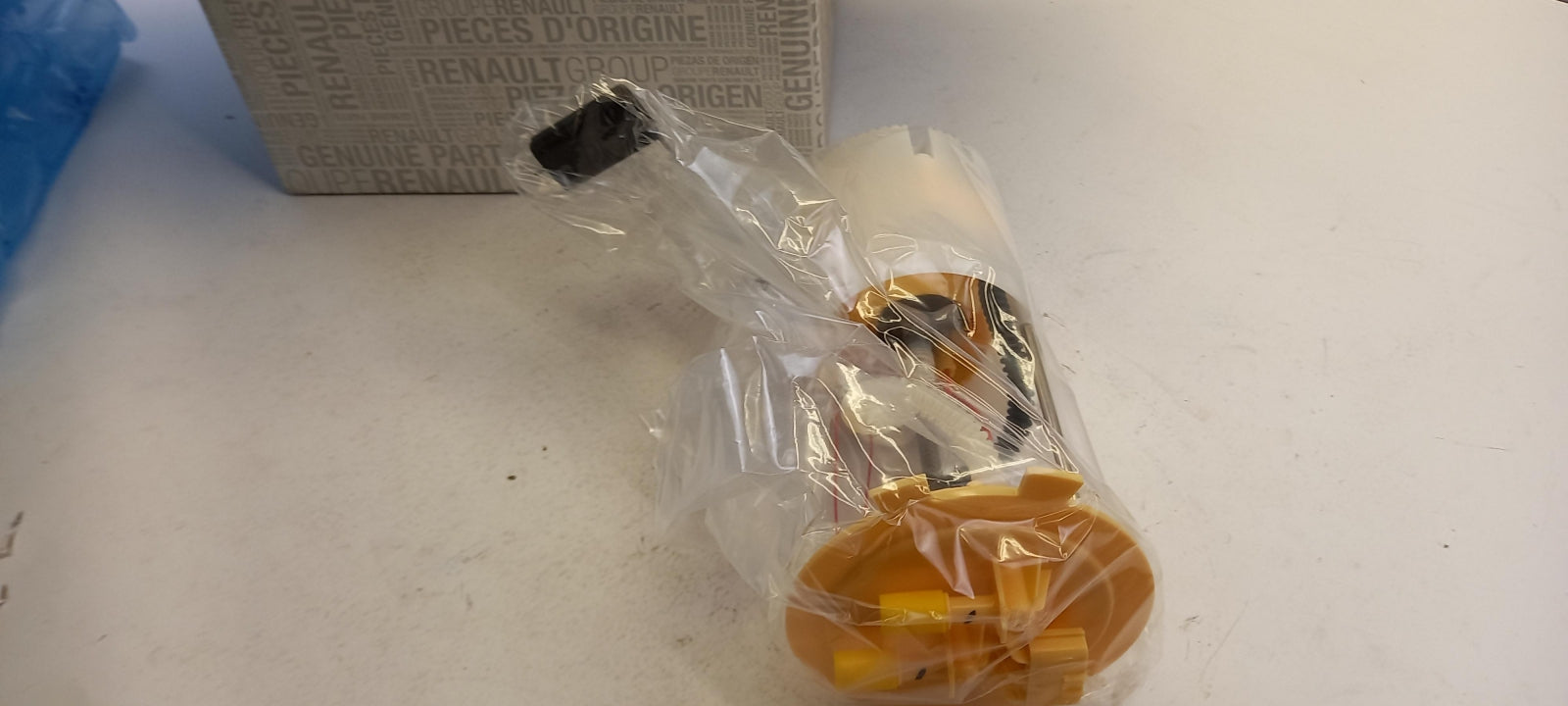 Original OE RENAULT Kraftstoff-Fördereinheit 170404EA0A
