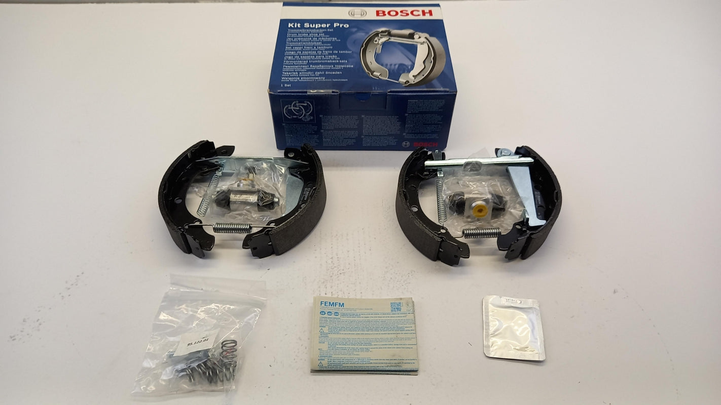 BOSCH für VW Golf III Jetta II SEAT Ibiza III Bremsbackensatz Hinten 0204114546