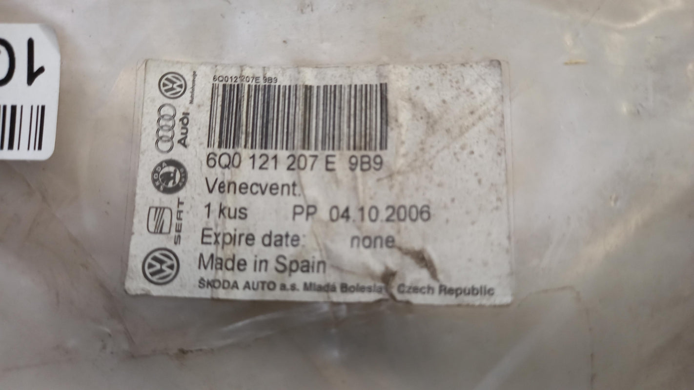 Original VW Polo Fox SKODA SEAT 2004-2010 Lüftergehäuse 6Q0121207E9B9