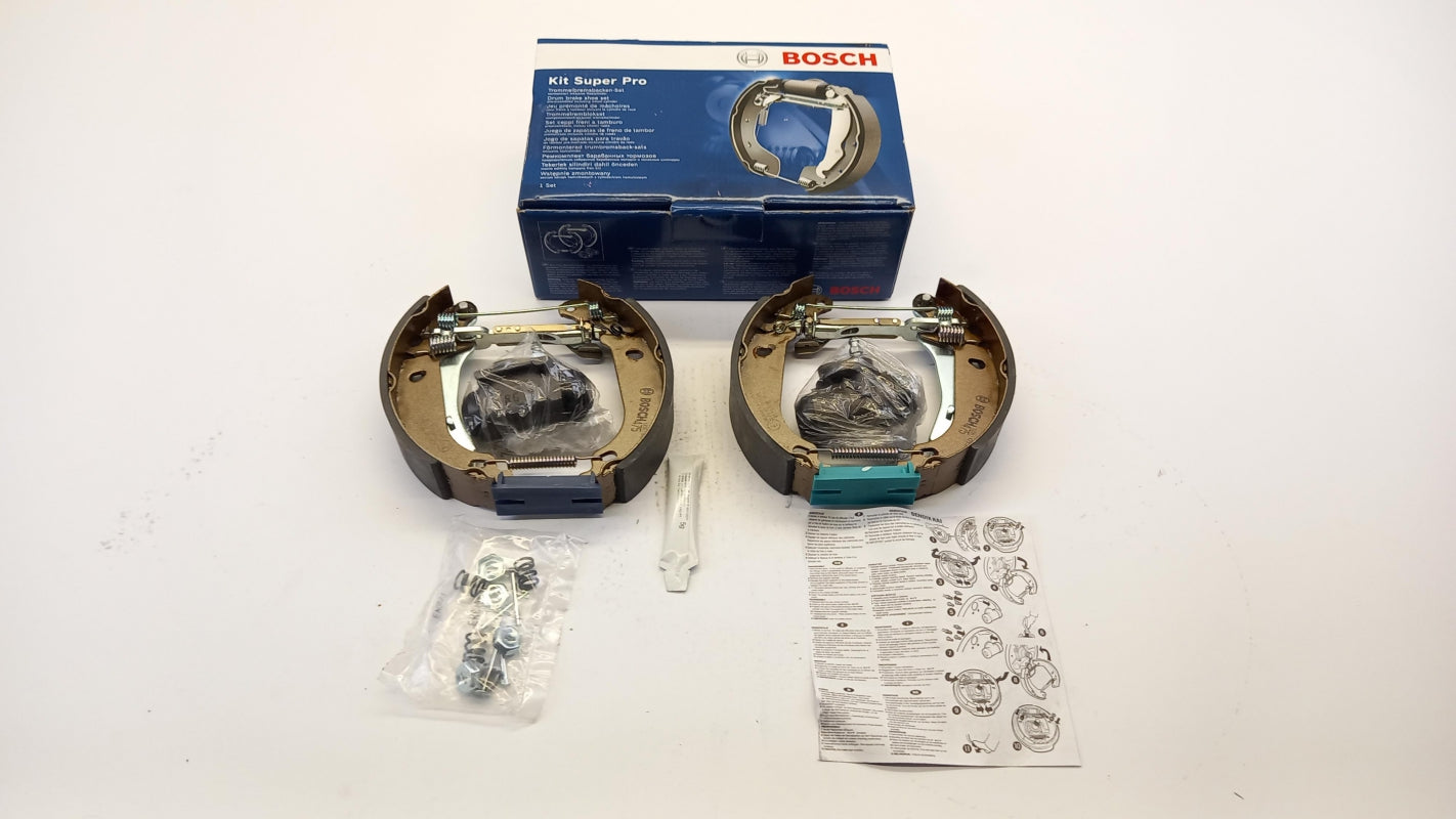 BOSCH für RENAULT Twingo I Bremsbackensatz Hinten 0204114201