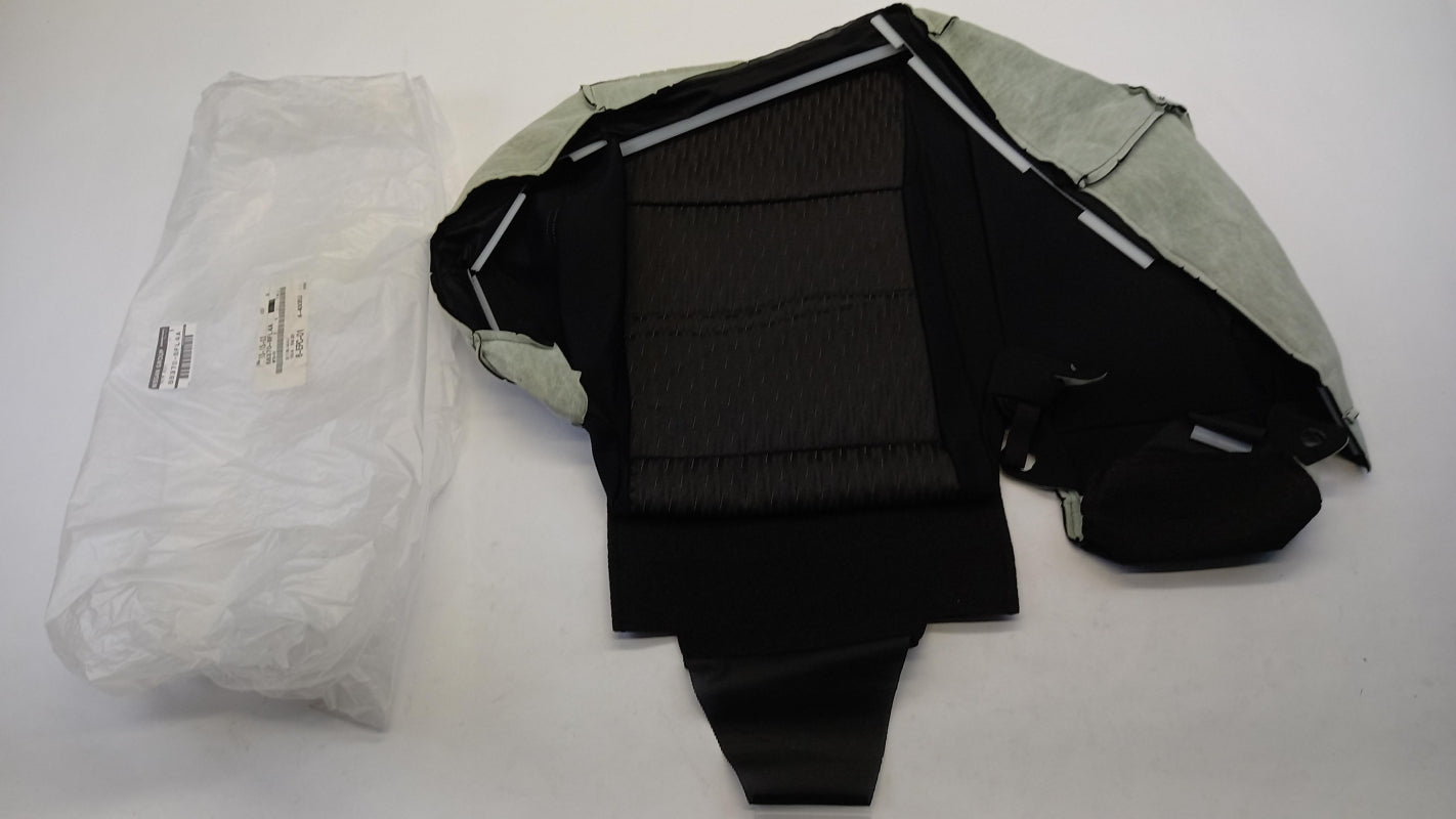 Original NISSAN X-Trail 2014-2018 Sitzbezug Hinten Links 883706FL4A