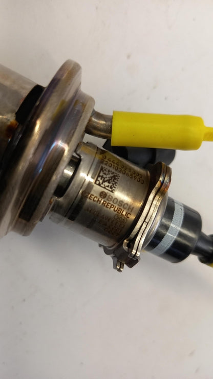 Original MERCEDES-BENZ S-klasse W222 V222 X222 AdBlue Einspritzdüse A0004900813