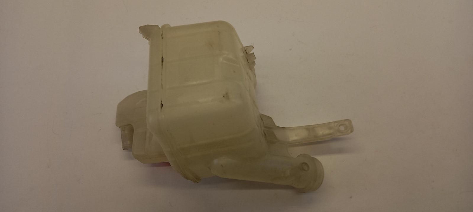Original OE RENAULT Kühlmittelbehälter 8200459275