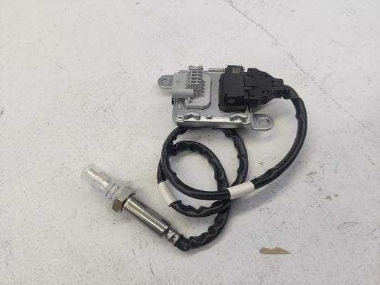 Original NISSAN NV300 Lambdasonde NOx Sensor 2279000Q0H