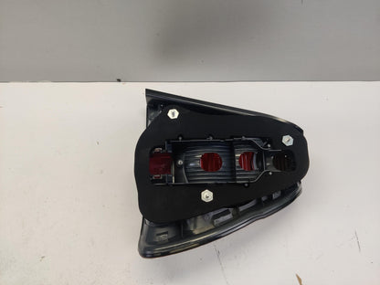 Original BMW 3er E46 Heckleuchte Rücklicht links 63216934161