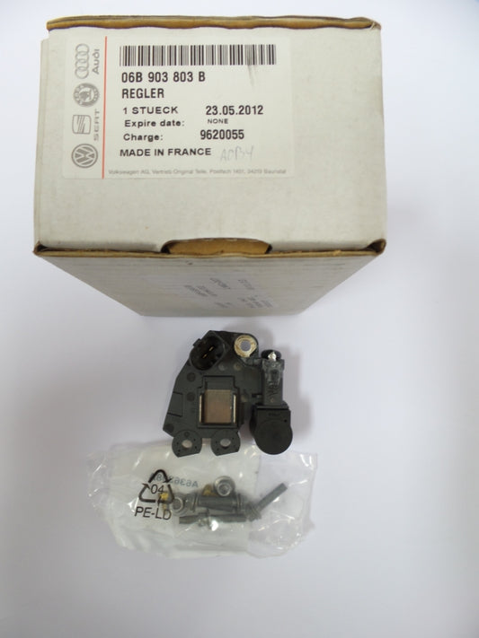 Original AUDI A1 A3 A4 A6 A8 VW Golf Passat Tiguan Generatorregler 06B903803B