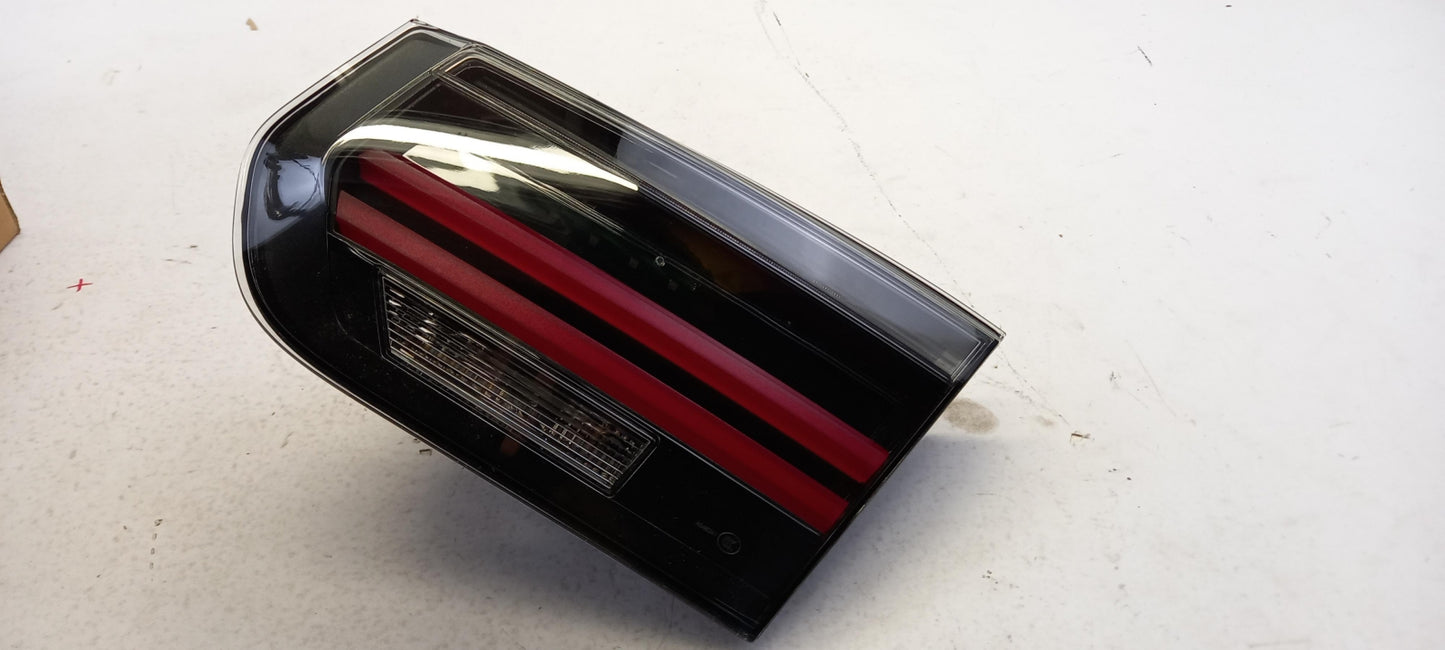 Original BMW 3er F30 F31 M Performance Heckleuchte innen rechts 63212450108