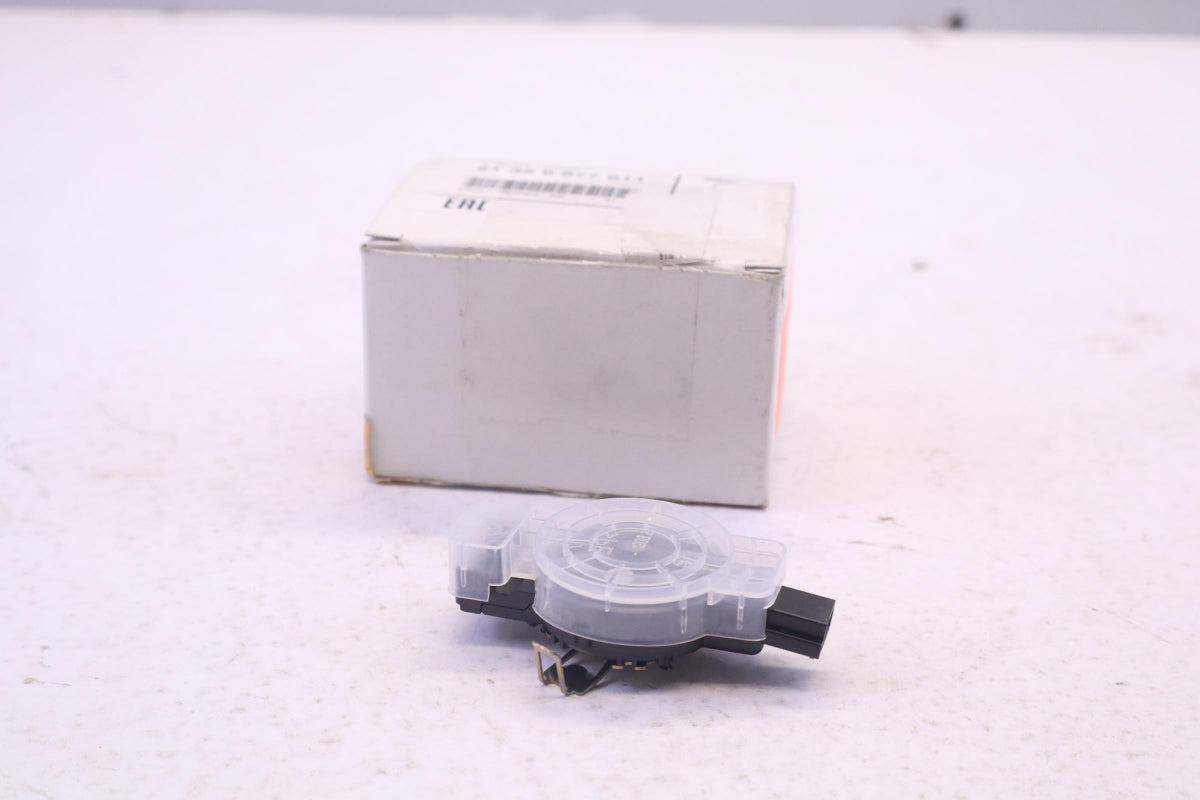 Original MINI F4 F55 F56 F57 F60 Sensor Regen/Licht/Solar HUD 4.7 61359877611