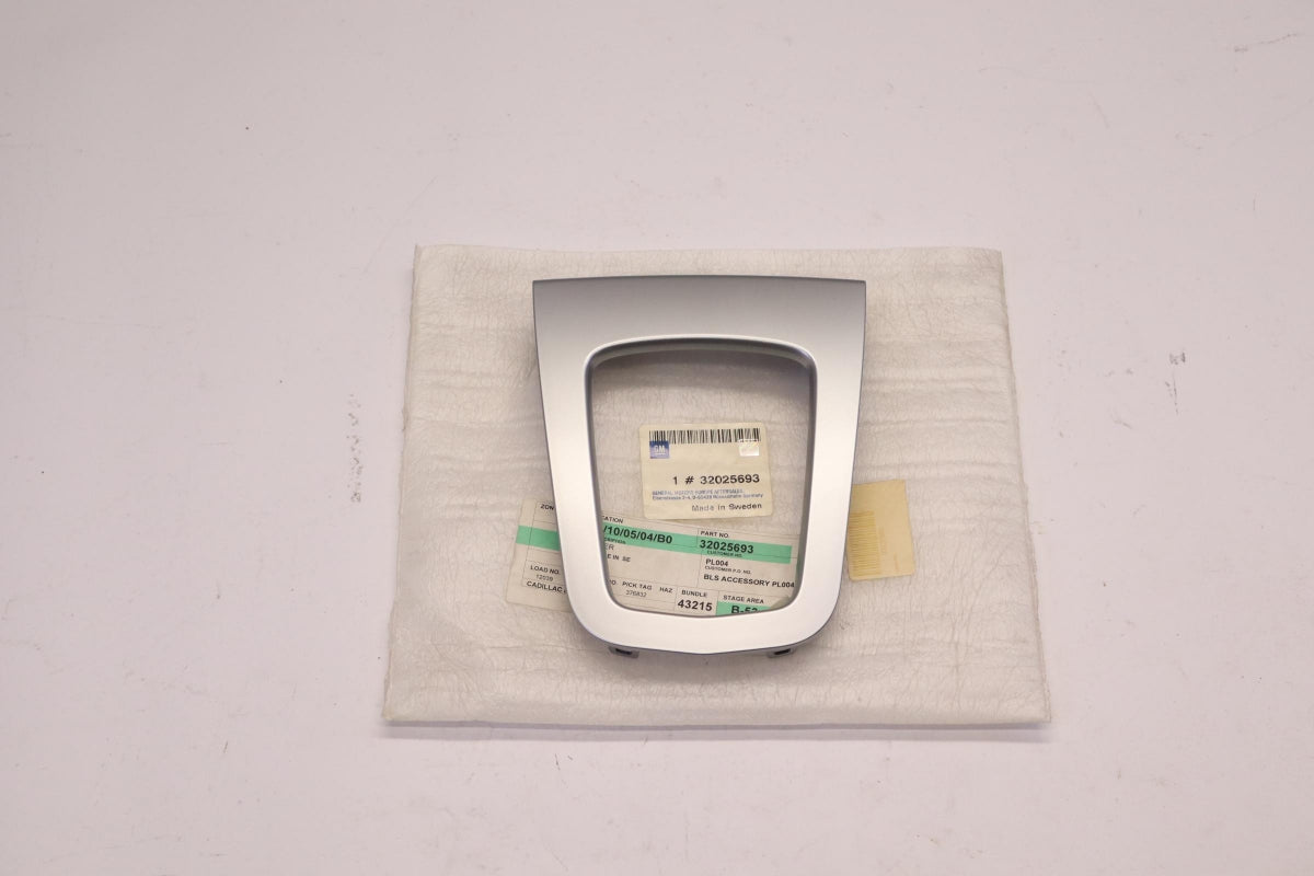 Original CADILLAC BLS 05-09 Schalthebel Abdeckrahme 32025693