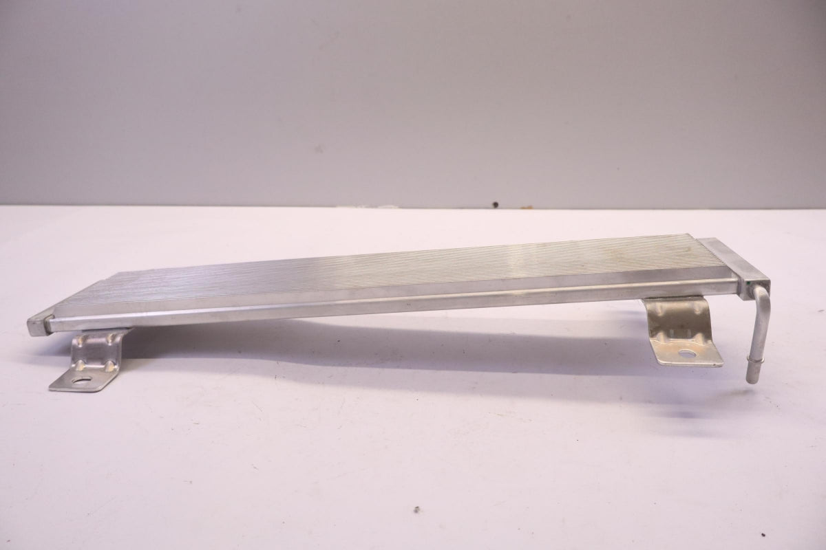 Original OE Volkswagen Kraftstoffkühler 7H0203551C