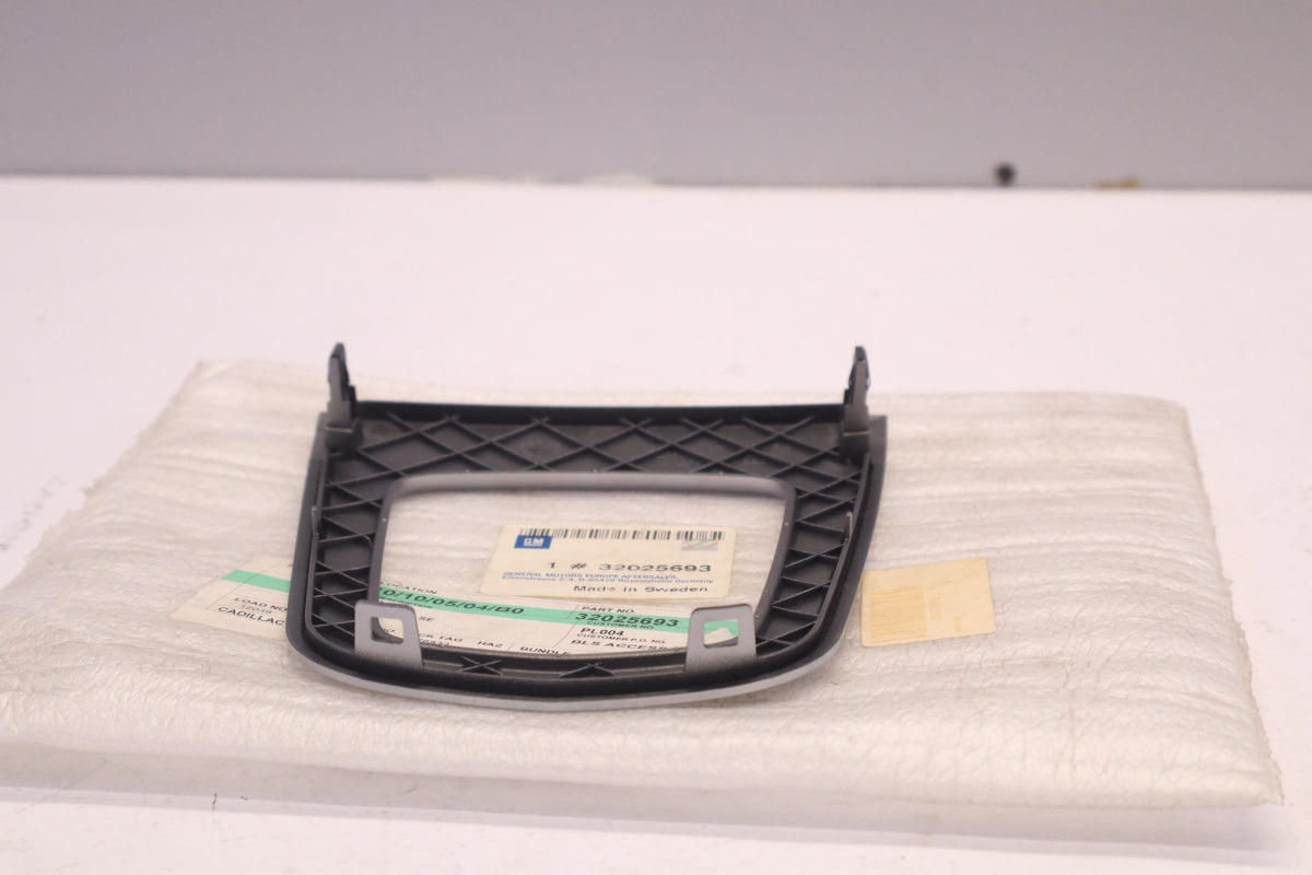Original CADILLAC BLS 05-09 Schalthebel Abdeckrahme 32025693