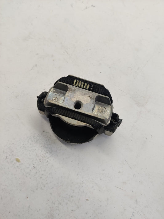 Original AUDI A8 S8 4E Getriebelager links/rechts 4E0399151AP