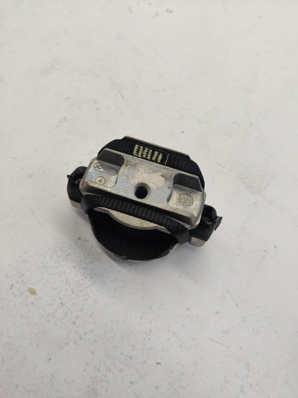 Original AUDI A8 S8 4E Getriebelager links/rechts 4E0399151AP