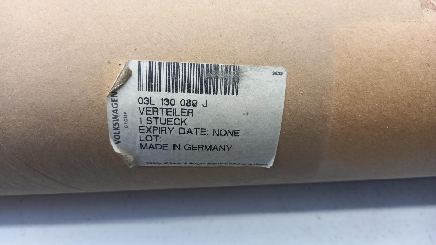 Original AUDI A1 Q3 VW Passat B7 Tiguan 2.0 TDI Kraftstoffverteiler 03L130089J