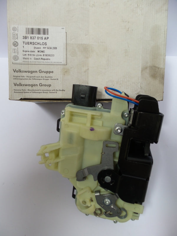 Original VW Passat B5 SKODA Octavia Superb I Türschloss vorne links 3B1837015AP