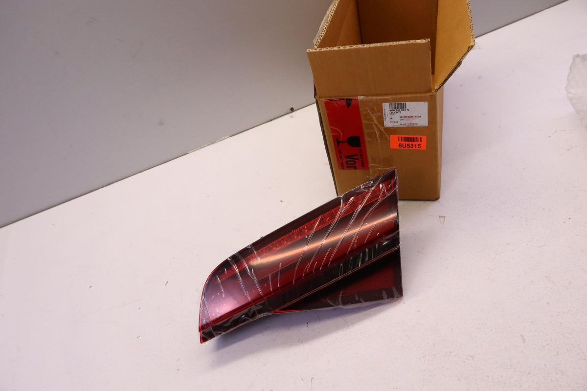 Original AUDI A8 4H LED Heckleuchte Rücklicht innen rechts 4H0945094N