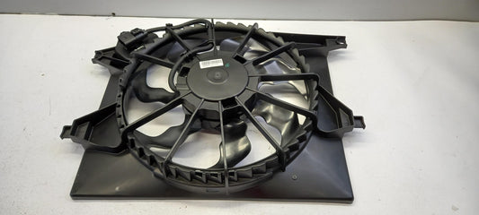 Original HYUNDAI IX20 15-19 KIA Venga 11-19 Motorkühlung Lüfter 253801K050