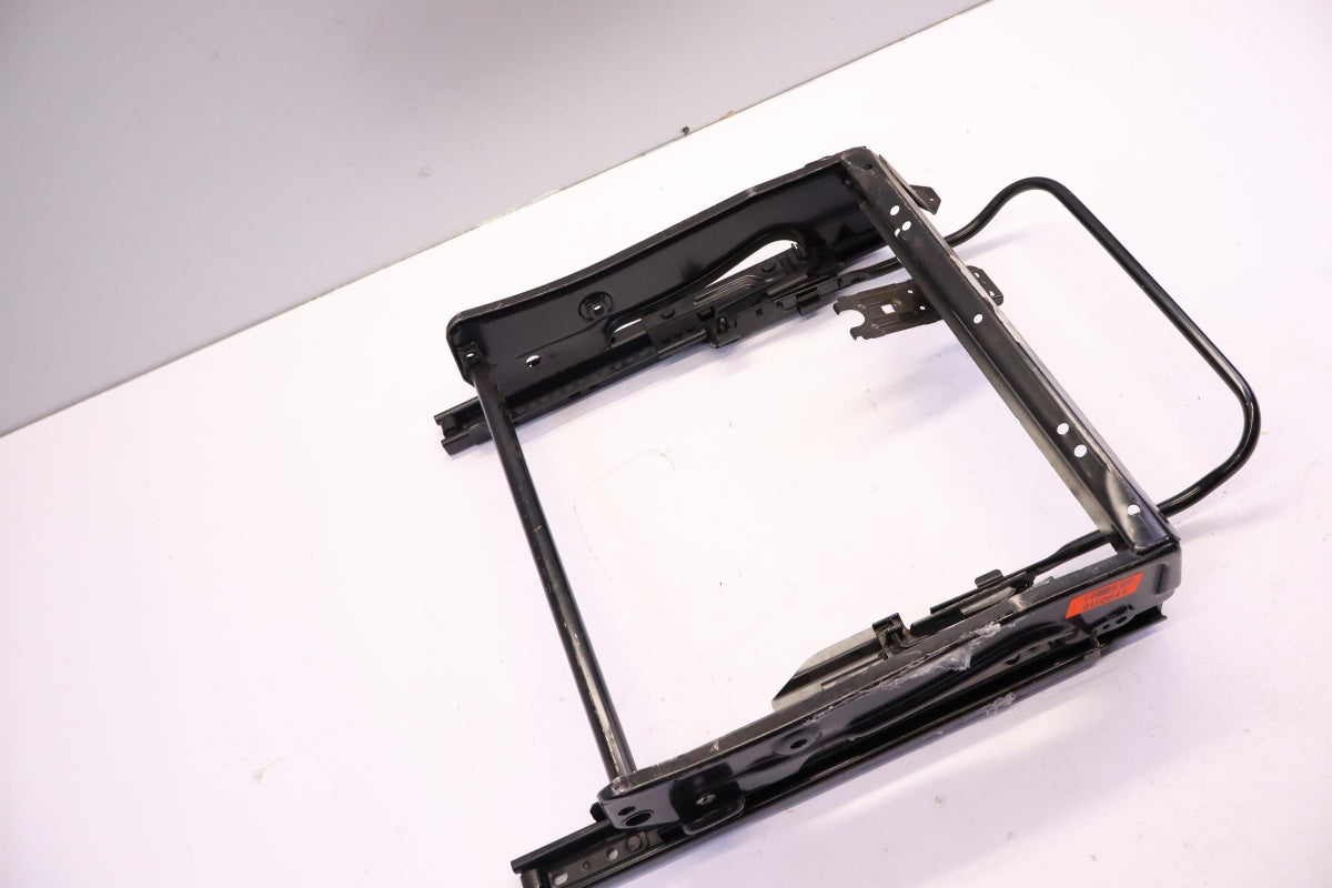 Original OPEL Vectra-B Sitz Führungsschiene vorne links 90569758