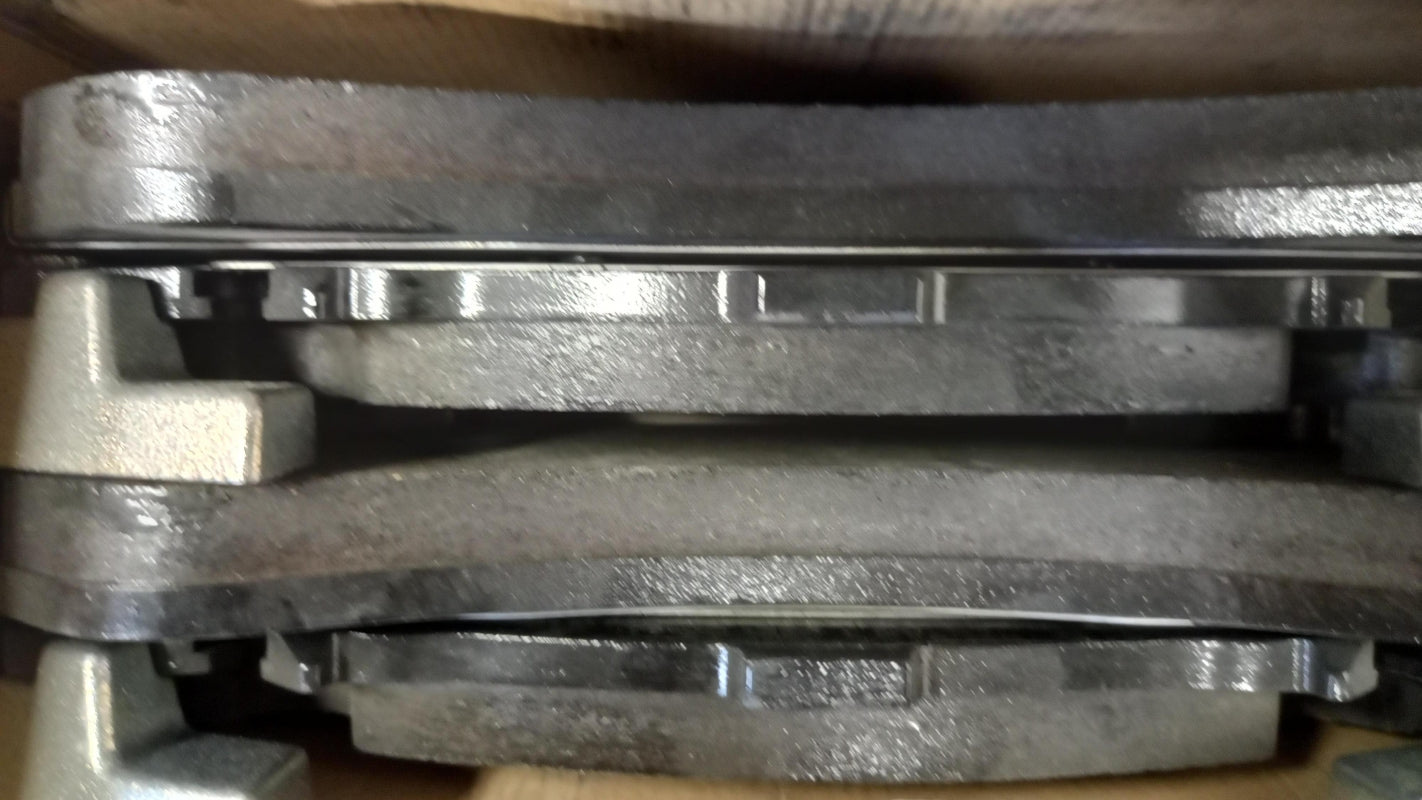 Original AUDI A8 4H Bremsbeläge Bremsklötze vorne 4H0698151F