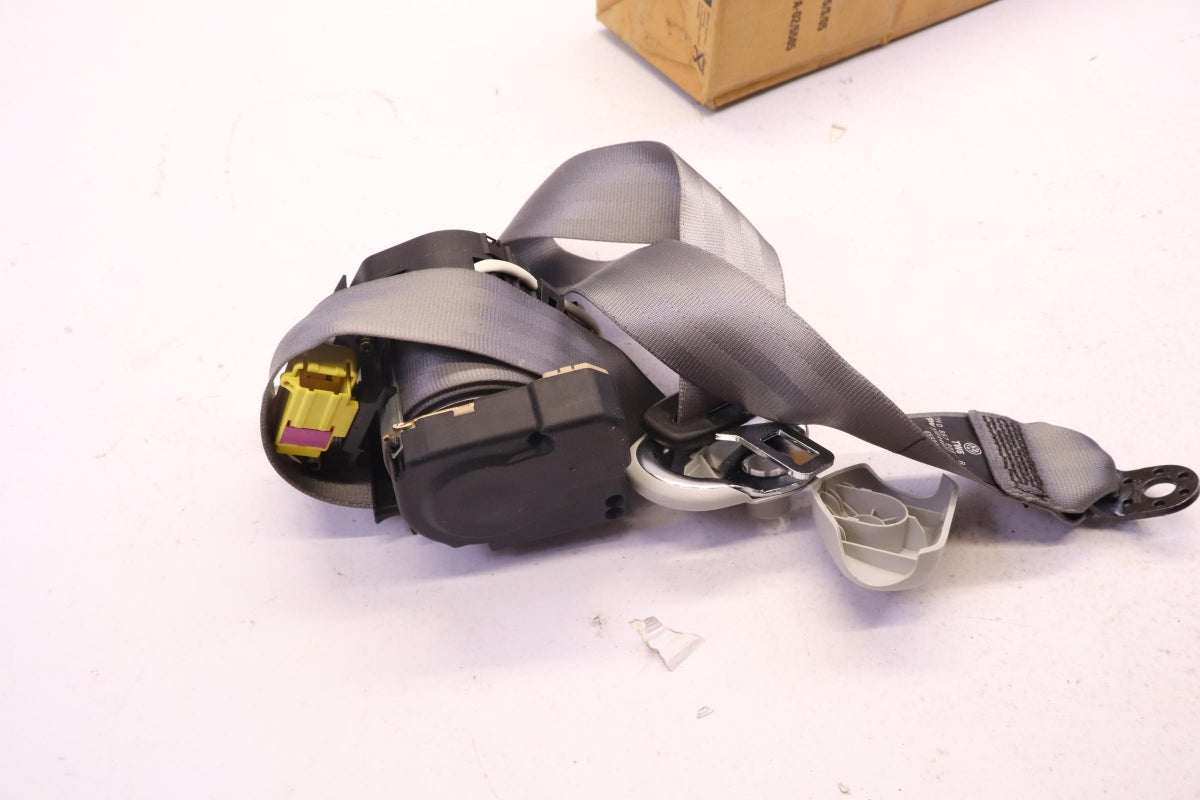 Original VW Transporter T5 Sicherheitsgurt artgrau vorne links 7H0857805ERAG