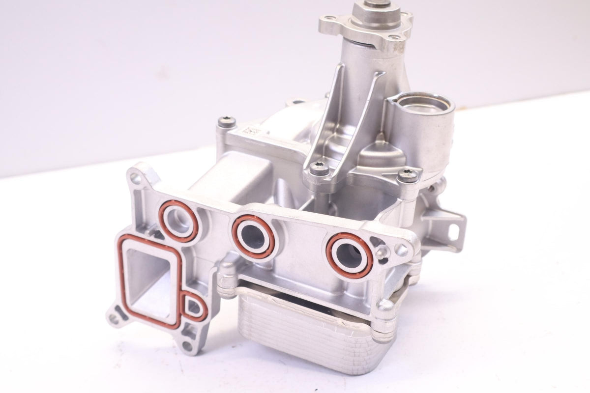 Original OPEL Astra-K 1.2T Wasserpumpe 55505441