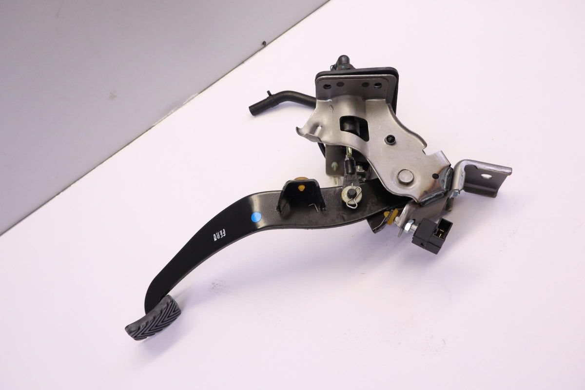 Original HYUNDAI Tucson LM KIA Sportage SL Kupplungspedal 328022S050