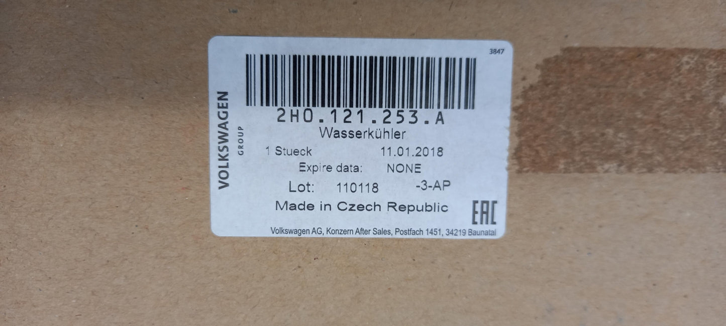 Original VW Amarok 2H 10-22 Wasserkühler 2H0121253A