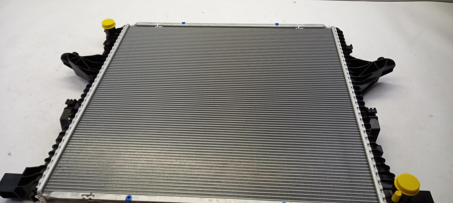 Original VW Amarok 2H 10-22 Wasserkühler 2H0121253A