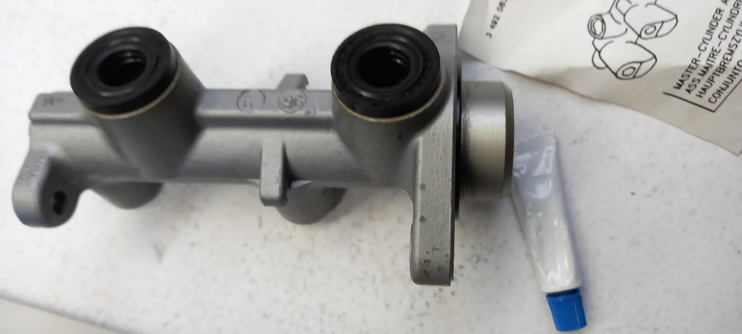 Original OPEL Corsa-B Tigra-A Hauptbremszylinder 3495609