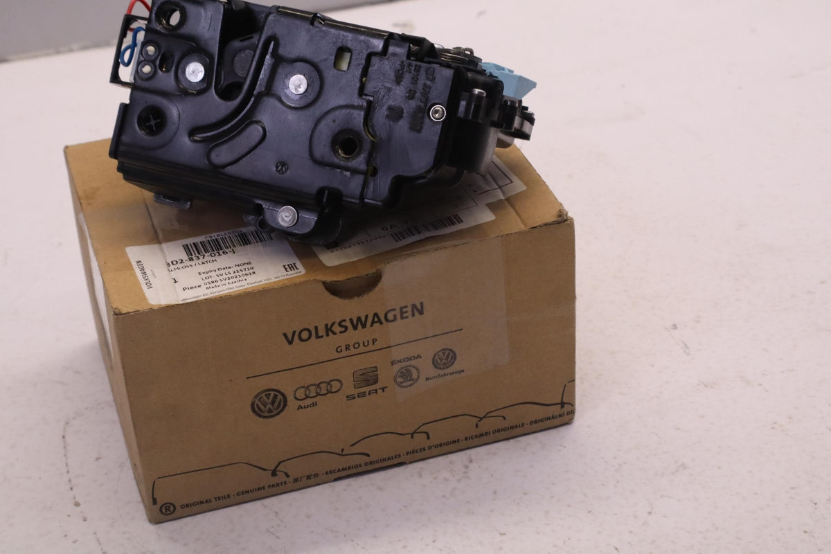 Original VW Caddy Golf Phaeton SKODA Octavia Türschloss vorne rechts 3D2837016J