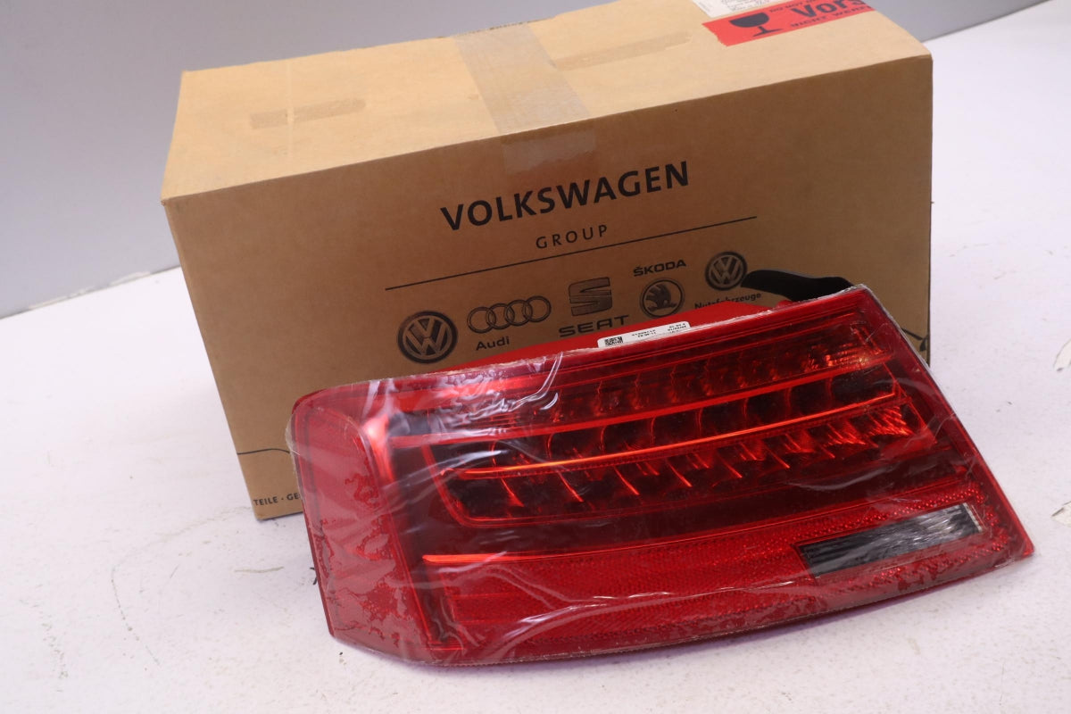 Original AUDI A5 S5 8T 12-16 LED Heckleuchte Rücklicht außen links 8T8945095F