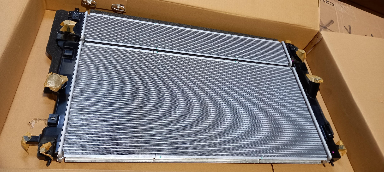 Original MAZDA 3 (BP) CX-30 2.5L Wasserkühler S805152AYA