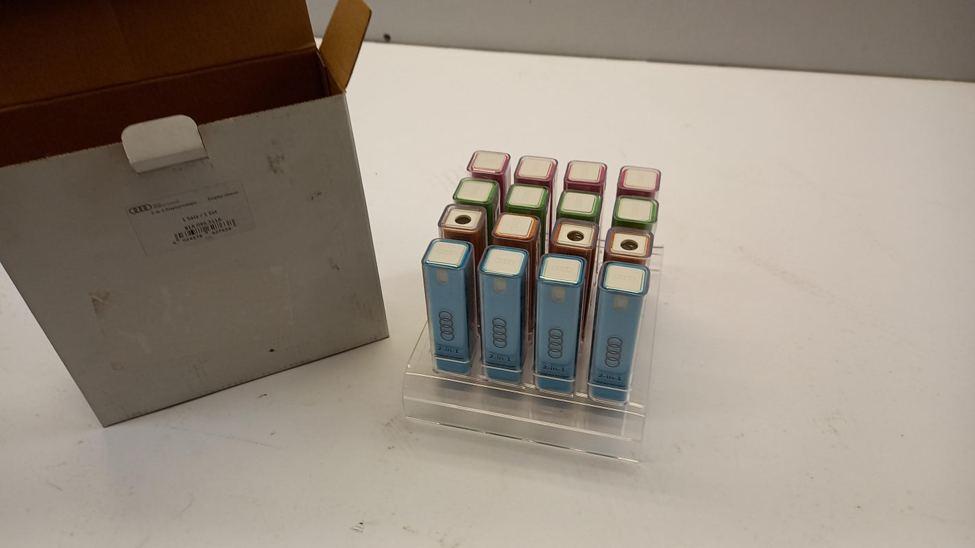 Original AUDI 2-in-1-Displayreiniger Enthält 16 Stück 81A096311A