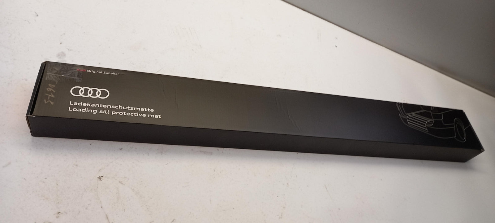 Original AUDI Q2 Q3 II Q5 II Q8 A4 V A6 V Ladekantenschutzmatte 8X0061190