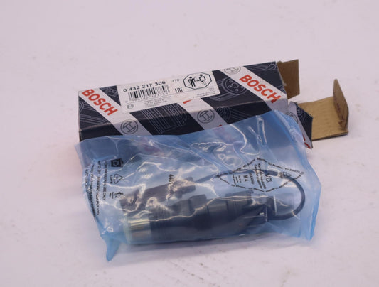 BOSCH Einspritzdüse Düsenstock für NISSAN Terrano R20 2.7 TDi 0432217306