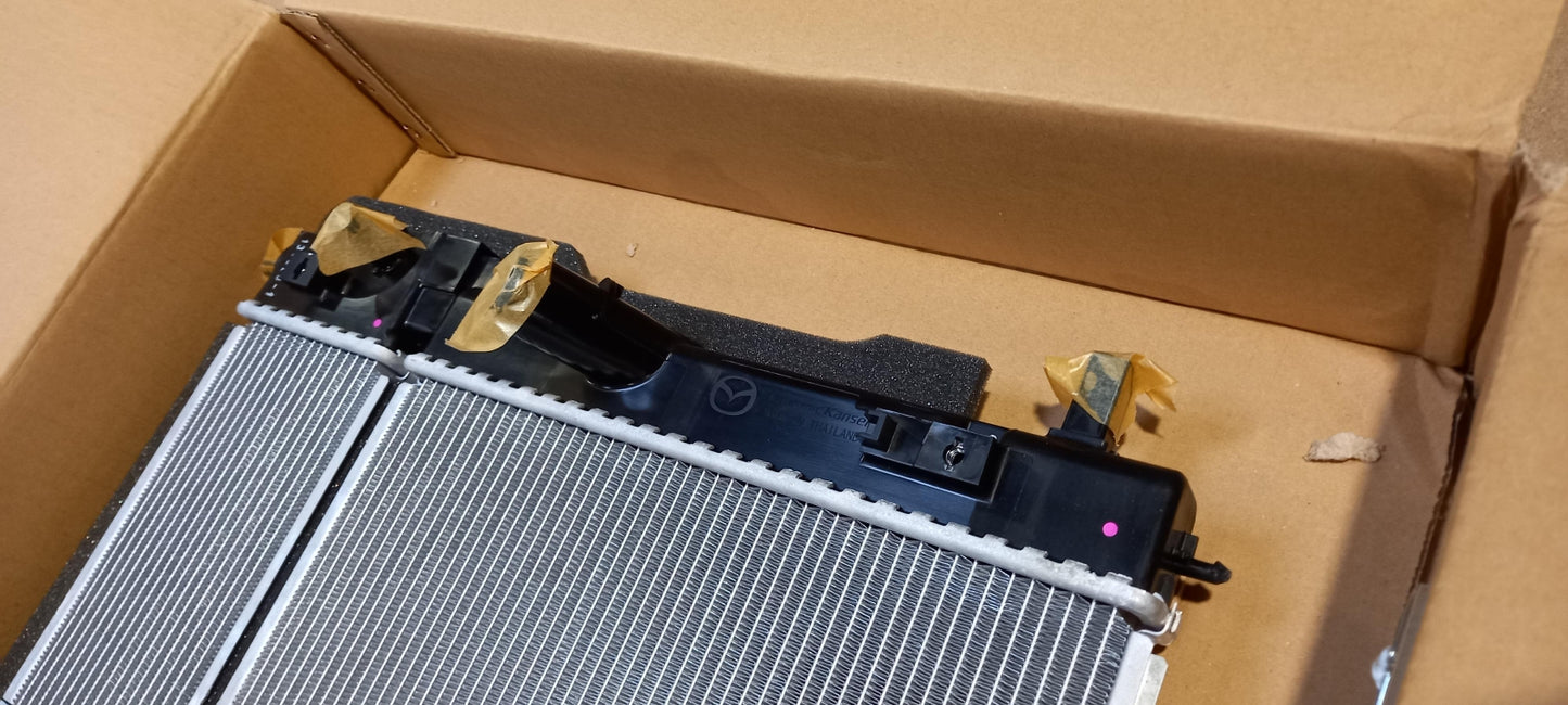 Original MAZDA 3 (BP) CX-30 2.5L Wasserkühler S805152AYA