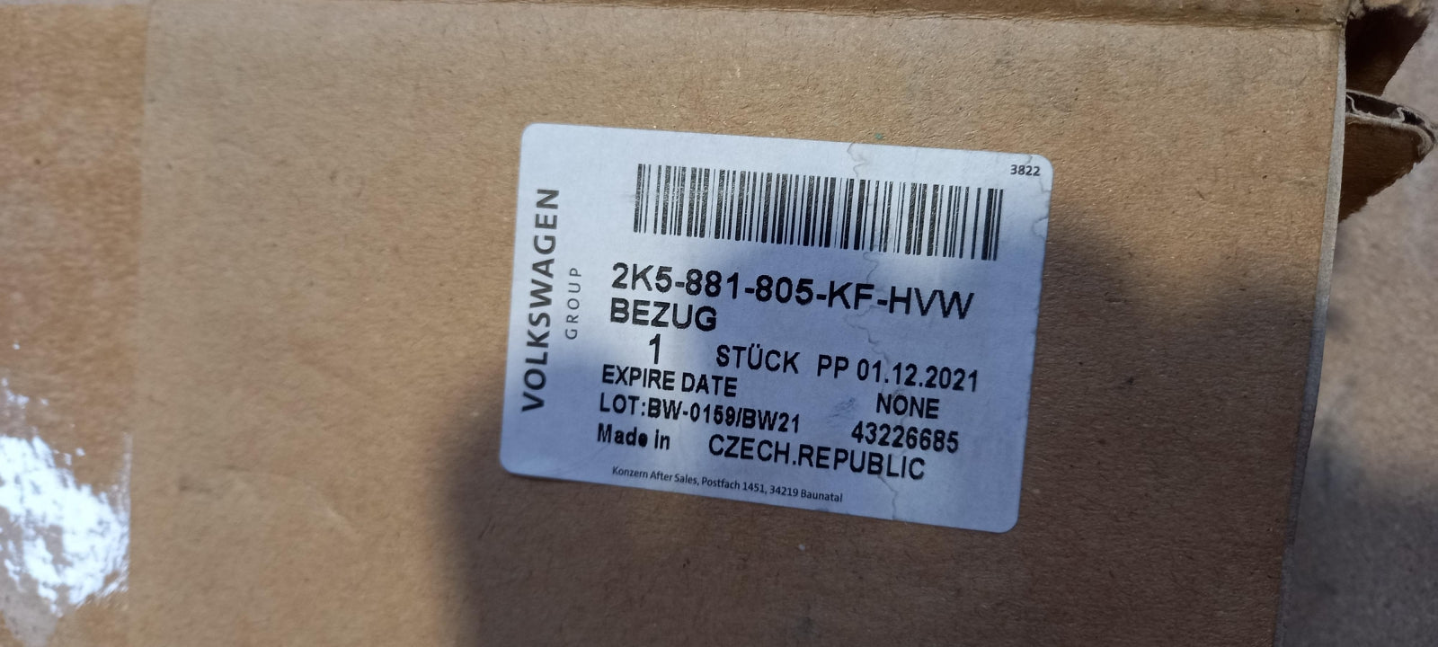 Original VW Caddy 11-20 Sitzbezug titanschwarz vorne links 2K5881805KFHVW