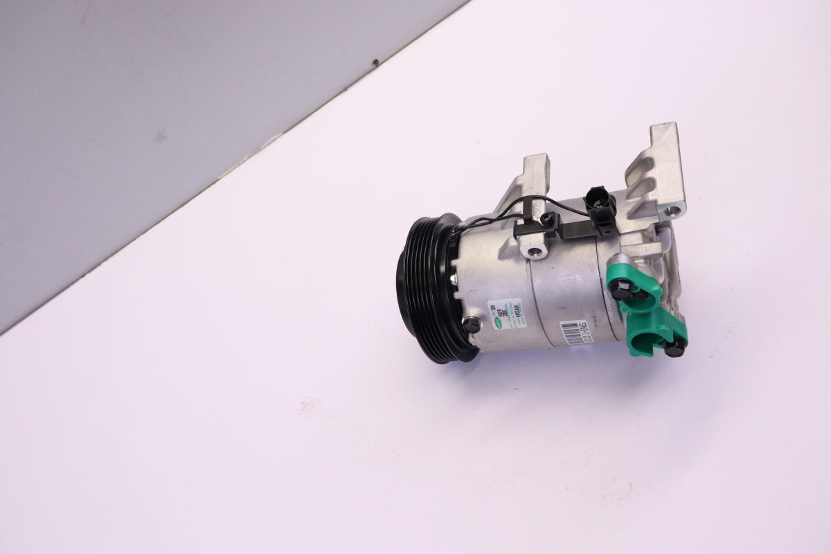 Original HYUNDAI i20 12-14 Klimakompressor 977014P250