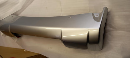 Original OE SUZUKI Stoßfängerabdeckung 9911578R10000
