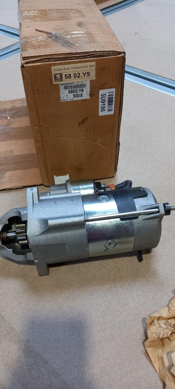 Original PEUGEOT Boxer CITROEN Jumper 2.8 HDi 2.6 kW Anlasser 5802Y9