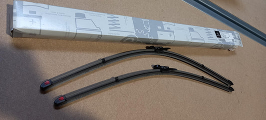 Original MERCEDES-BENZ Sprinter w906 2006> Wischerblättersatz (2st) A9068201100