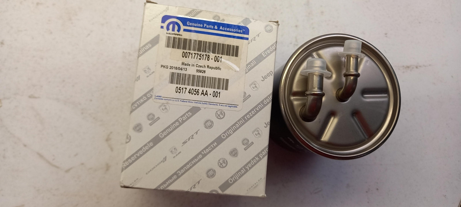 Original CHRYSLER 300C CRD 3.0 Kraftstofffilter 71775178