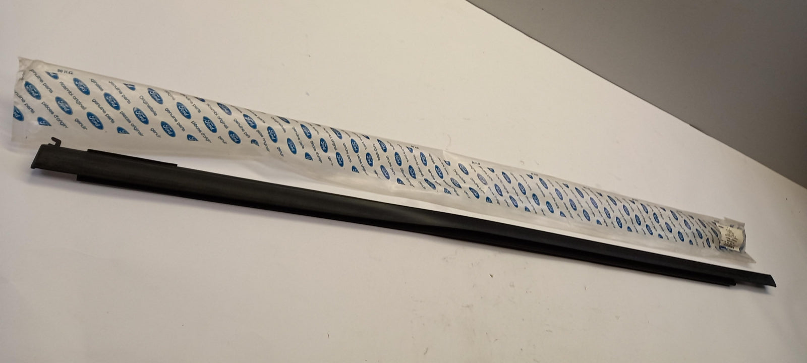 Original OE FORD Türdichtung 1787103