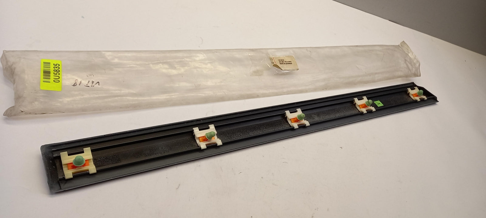Original VW Passat (1994-1997) Tür Zierleiste hinten links 3A0853753AGRU