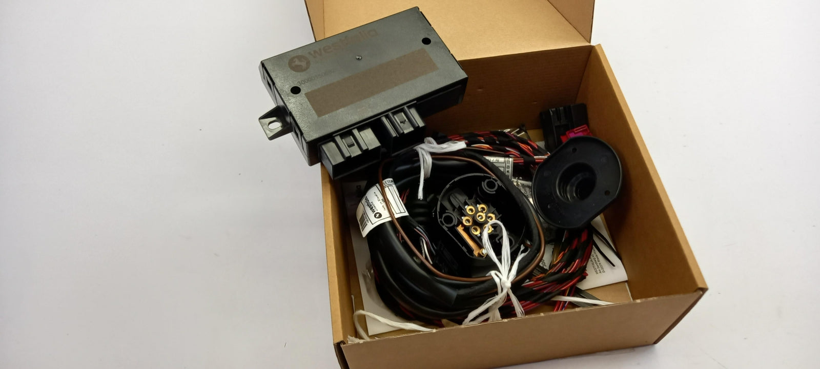 WESTFALIA Anhängerkupplung Elektrosatz 7-pol für VAG MERCEDES-BENZ 305406300107