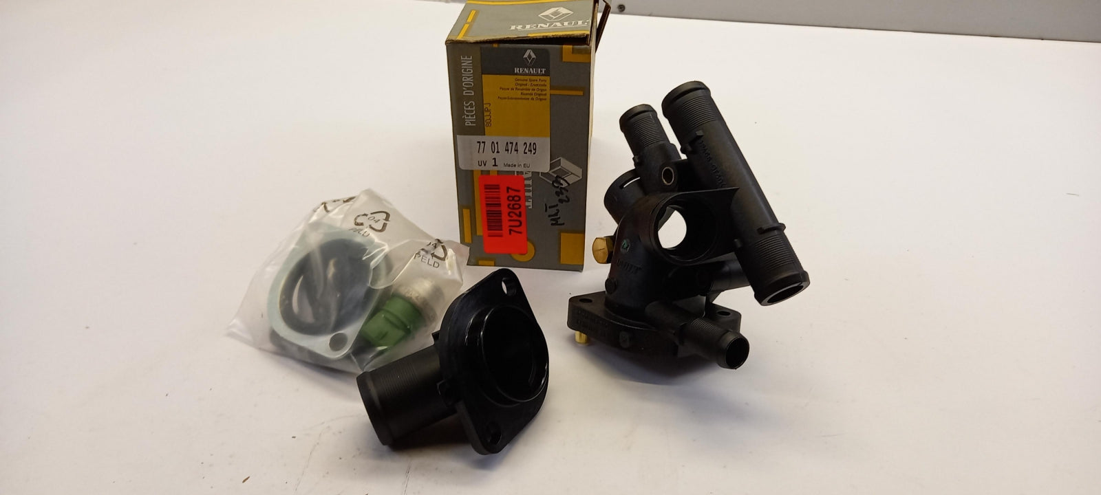 Original RENAULT Clio II Megane I Laguna I Thermostatgehäuse 1.9 dTi 7701474249