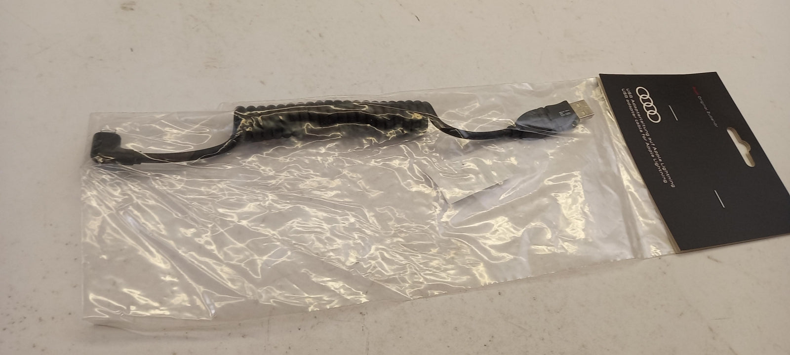 Original AUDI USB Kabel für Apple iPhone lightning 8S0051435M