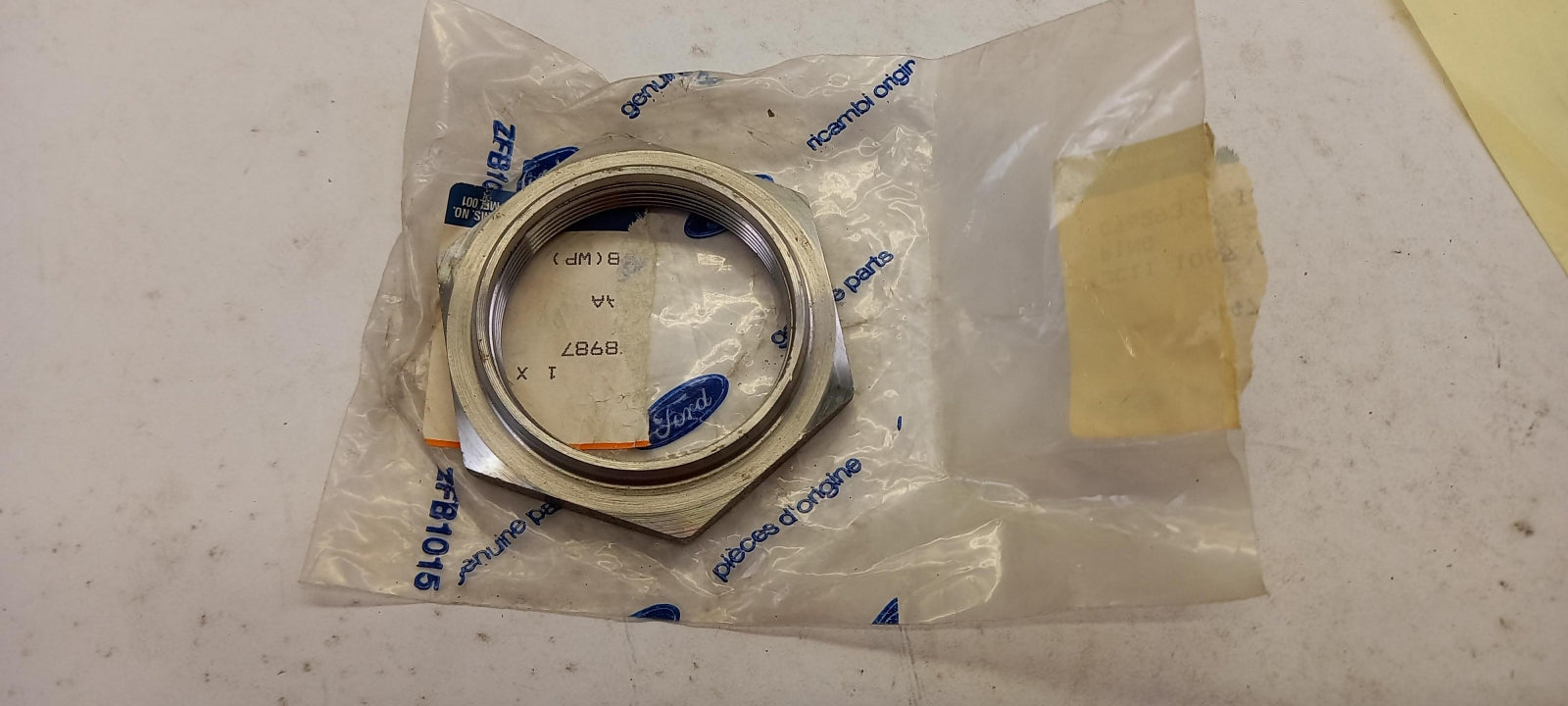 Original FORD Transit (FY GY) '00-'06 rear axle nut 4478987 