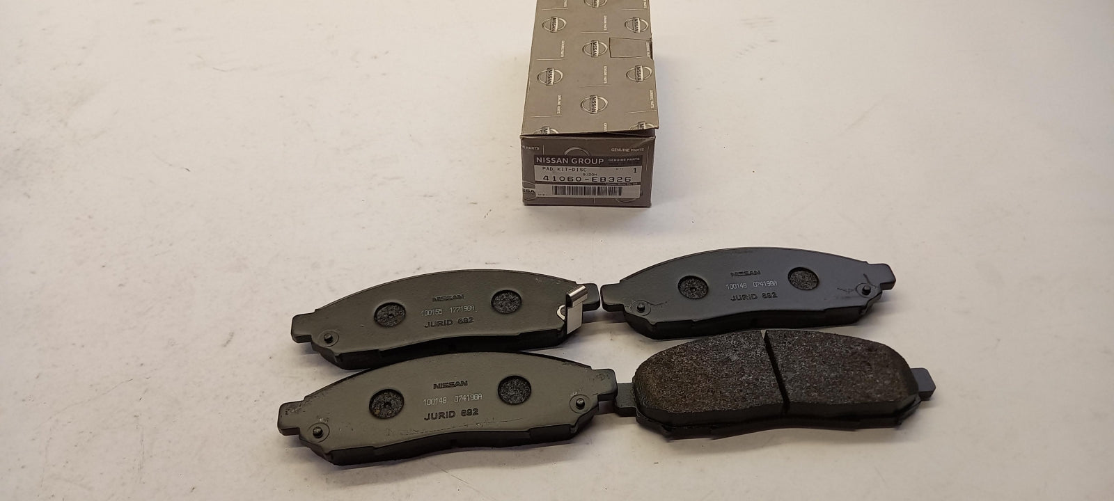 Original OE NISSAN brake pads 41060EB326 